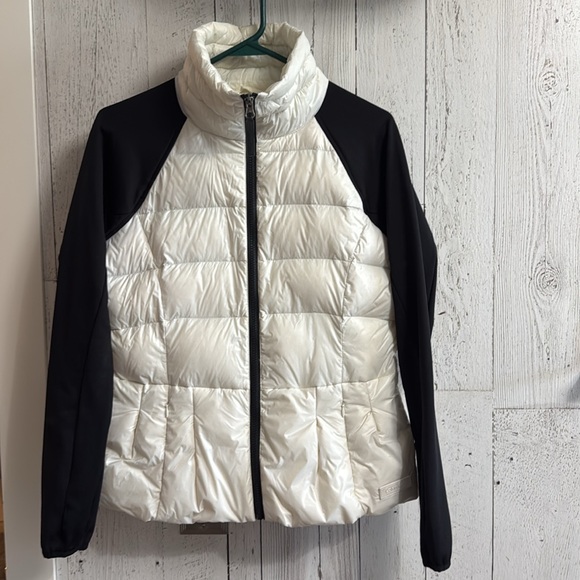 Calvin Klein Performance Jacket - Picture 1 of 7